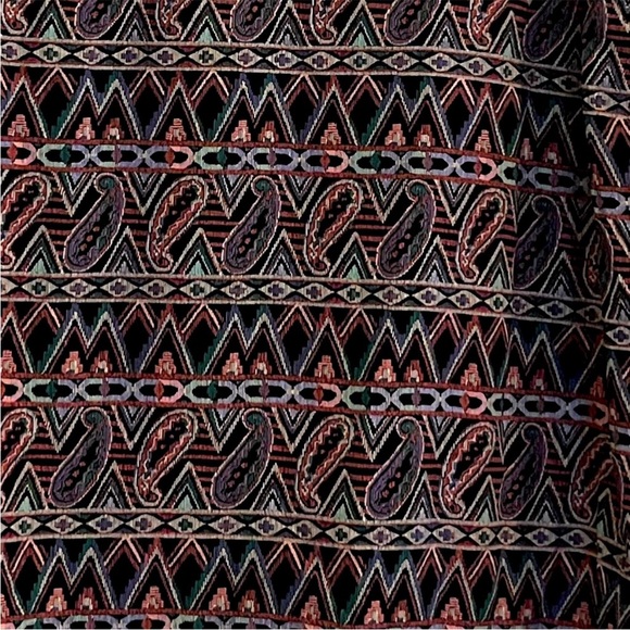 FOREVER 21 with back straps/openings - Picture 4 of 8